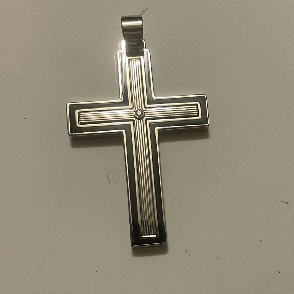Lynx cross stainless steel/silver and black cross slide, approximate 2”, NWOT